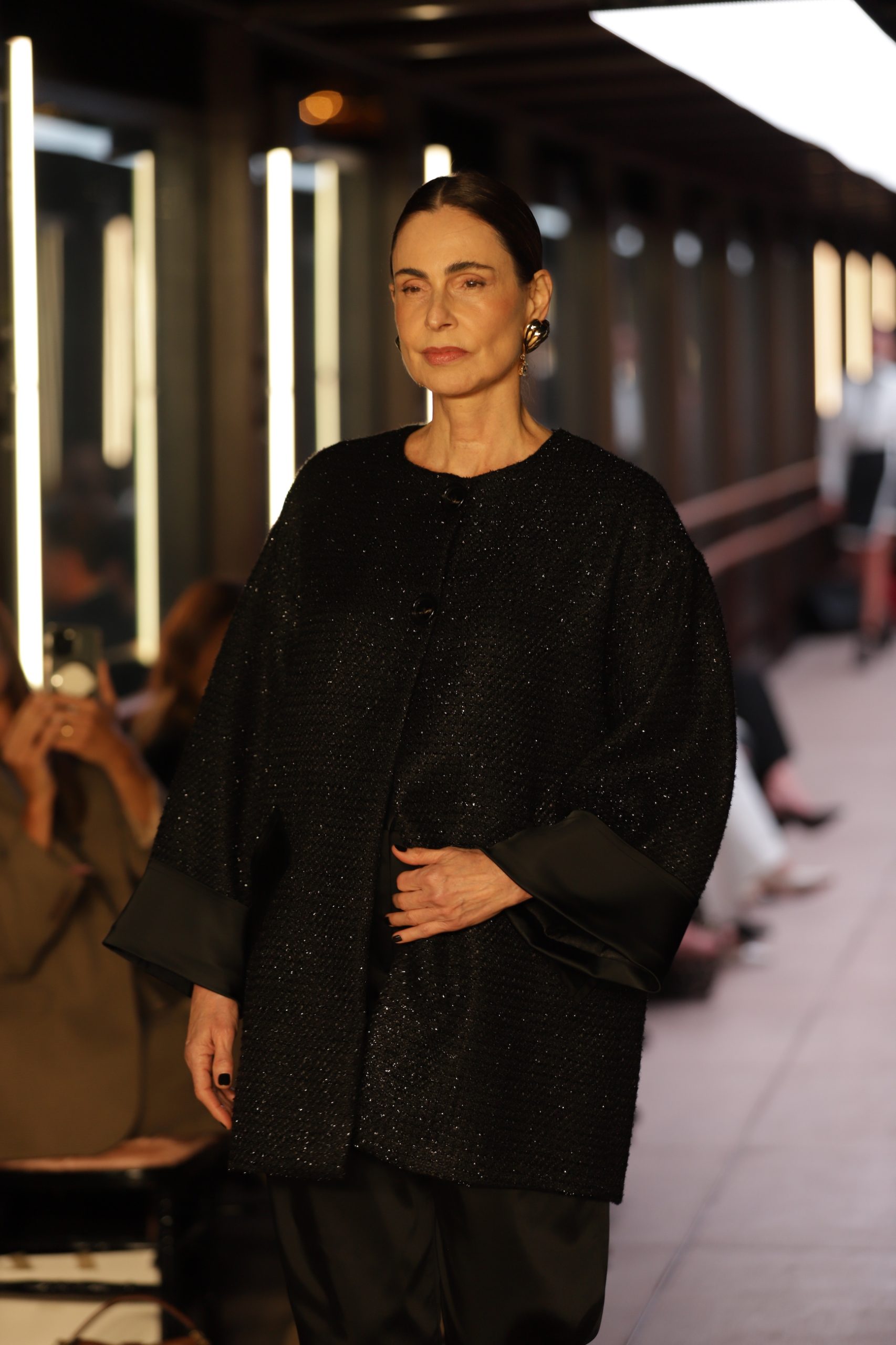 Silvia-Pfeifer_Desfile-Carol-Bassi-Visita-Conrado-Segreto_Creditos-Jeffy-Amaral-43-scaled.jpg