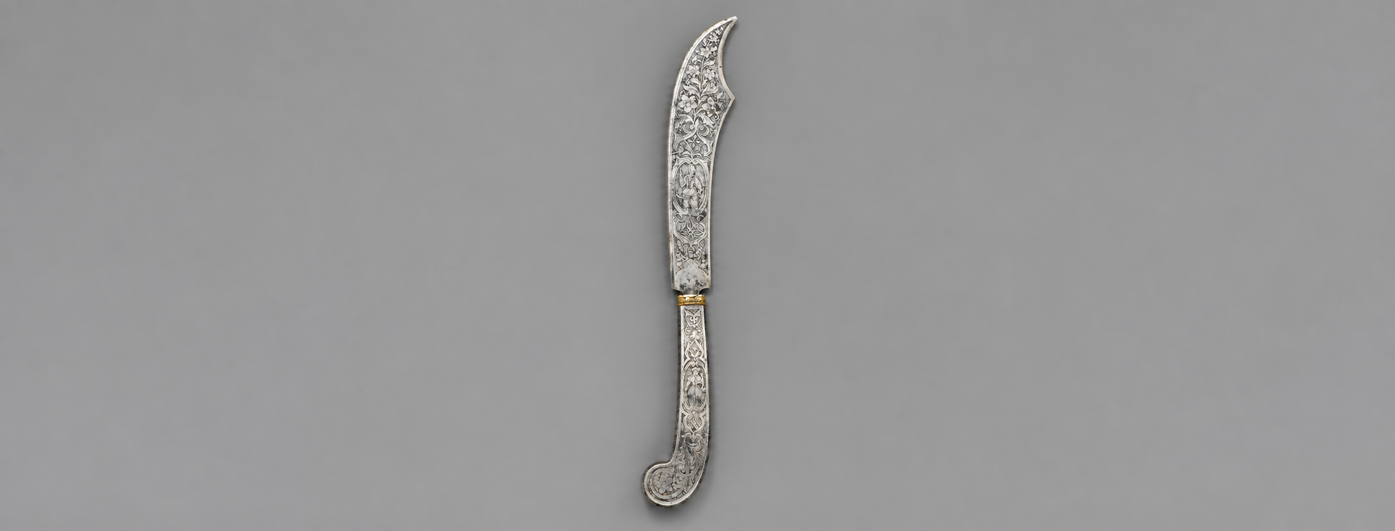 Letter opener with engraved figures - @lifestylemag
