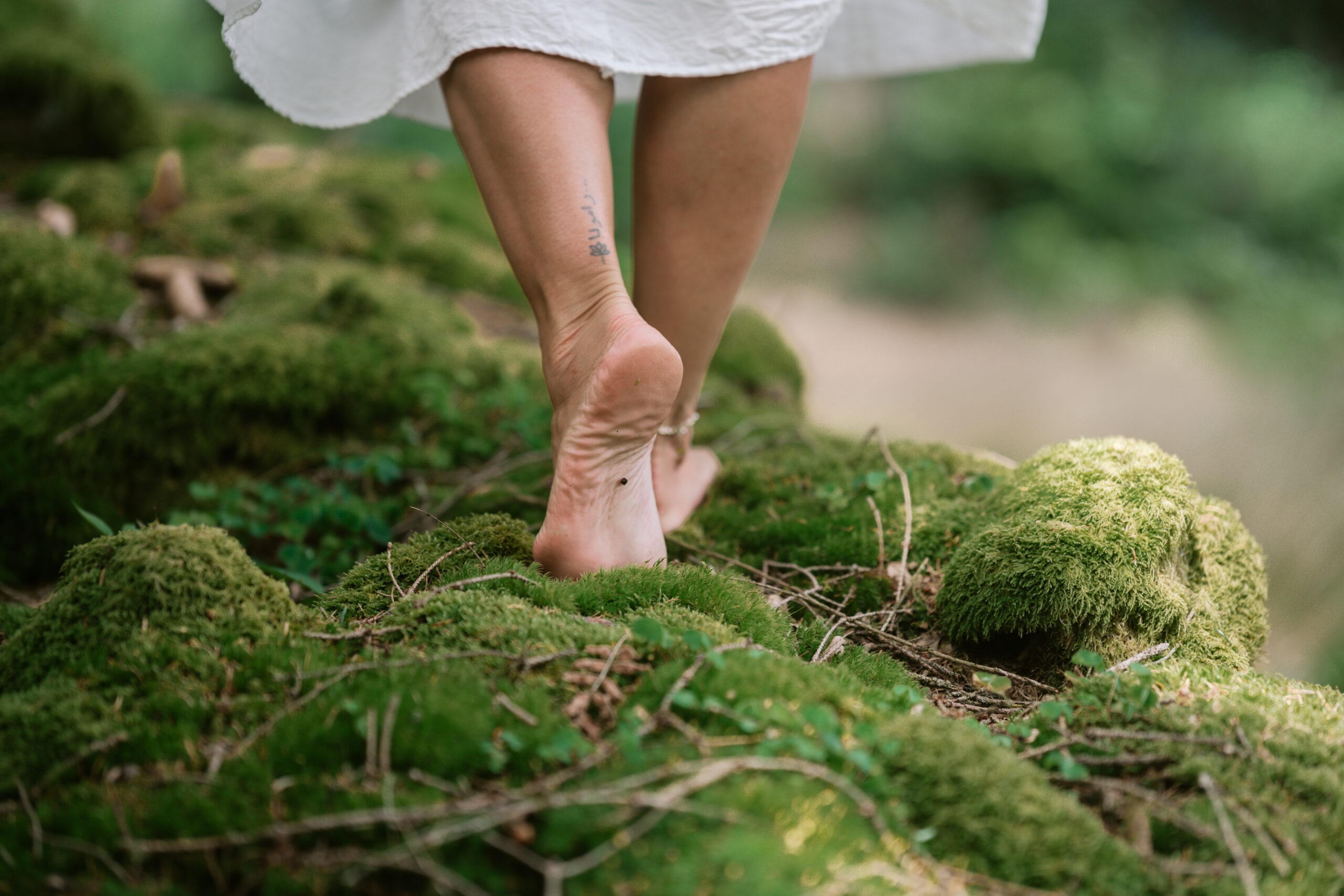 Barefoot walk - @lifestylemag - lifestylemag.com